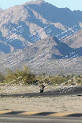 media/Dec-07-2025-CVMA (Sun) [[3e7d2de5dc]]/Race 17-Amateur Formula Middleweight/